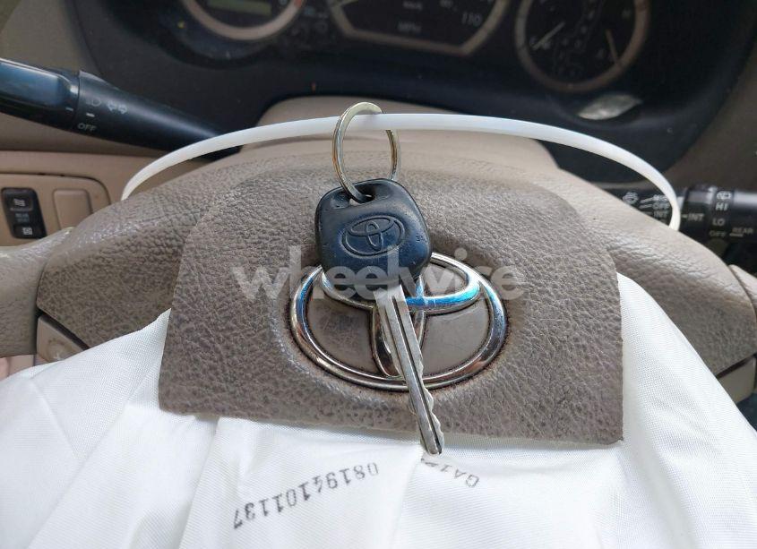 Photo 11 of 2005 Toyota Sienna LE (VIN 5TDZA23C25S301492)