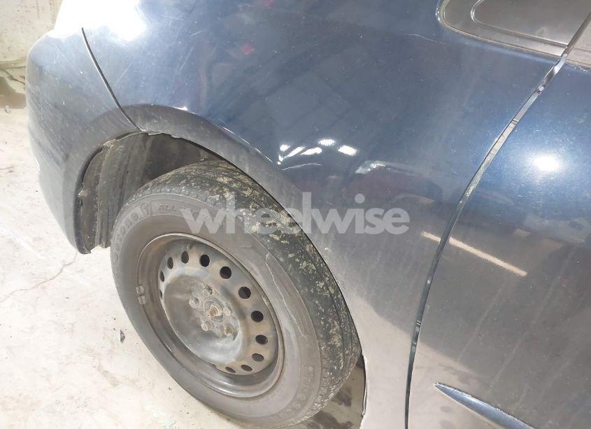 Photo 6 of 2005 Toyota Sienna CE (VIN 5TDZA23C25S334962)