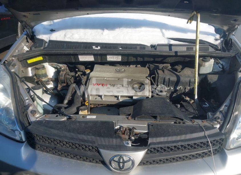 Photo 10 of 2005 Toyota Sienna LE (VIN 5TDZA23C25S343970)