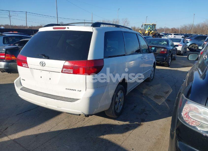 Photo 4 of 2005 Toyota Sienna CE/LE (VIN 5TDZA23C25S368237)