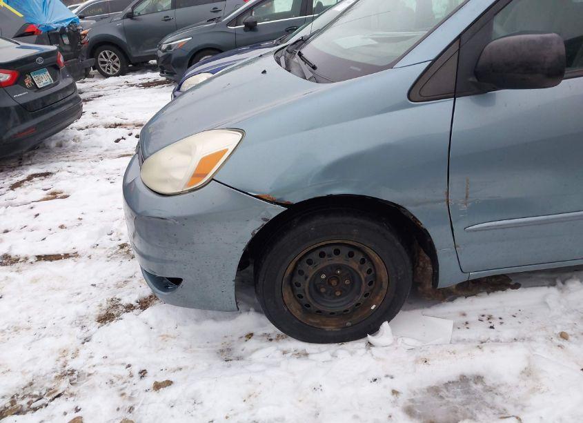 Photo 6 of 2005 Toyota Sienna LE (VIN 5TDZA23C25S383403)