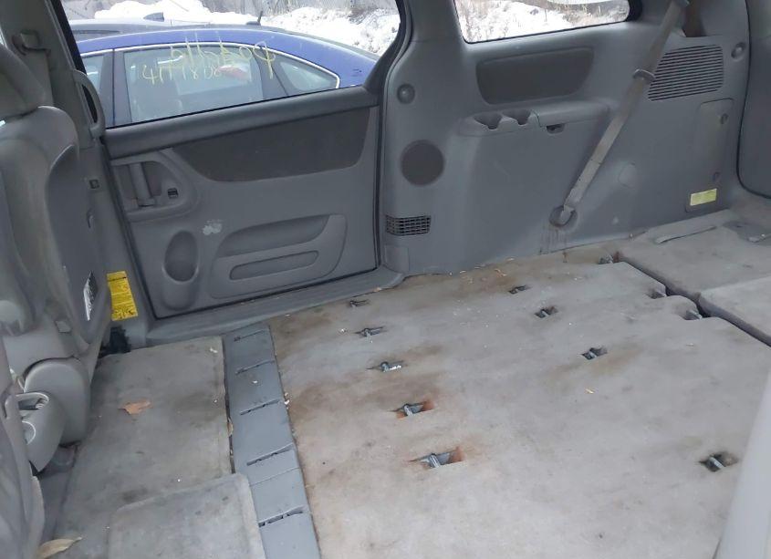 Photo 8 of 2005 Toyota Sienna LE (VIN 5TDZA23C25S383403)