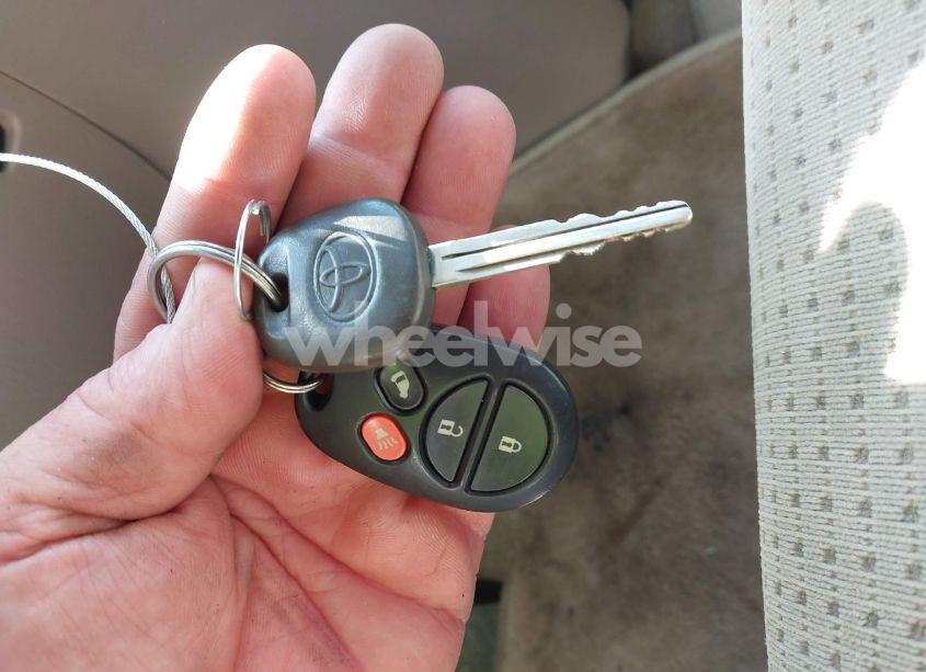 Photo 11 of 2006 Toyota Sienna LE (VIN 5TDZA23C26S398601)