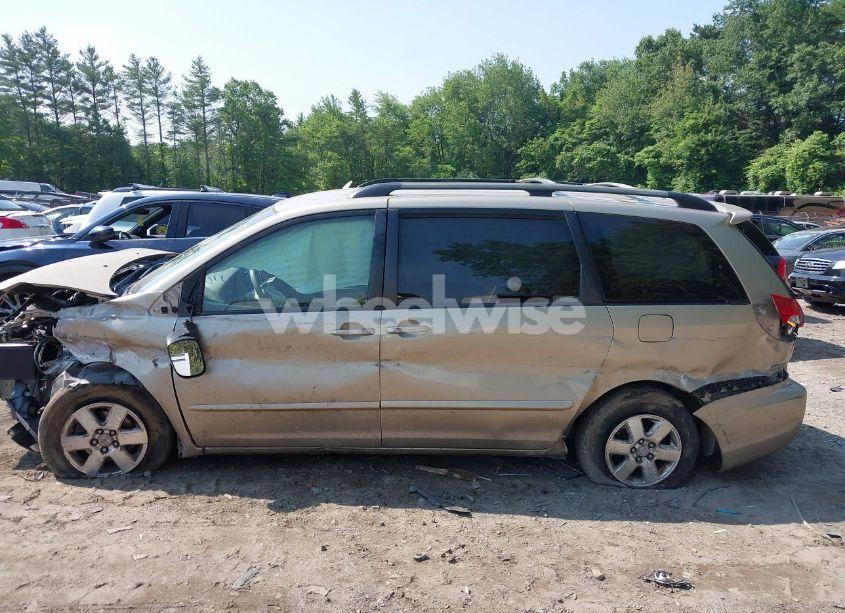 Photo 14 of 2006 Toyota Sienna LE (VIN 5TDZA23C26S398601)