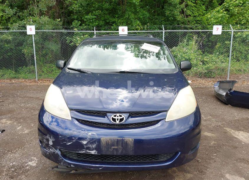 Photo 12 of 2006 Toyota Sienna CE/LE (VIN 5TDZA23C26S415817)