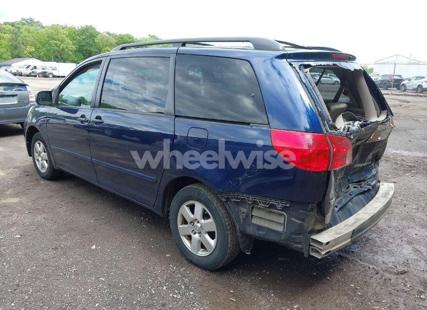 Photo 3 of 2006 Toyota Sienna CE/LE (VIN 5TDZA23C26S415817)