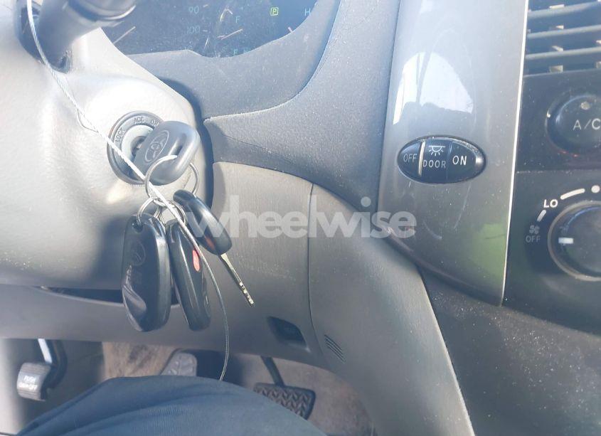 Photo 11 of 2006 Toyota Sienna LE (VIN 5TDZA23C26S418233)