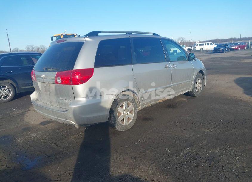 Photo 4 of 2006 Toyota Sienna LE (VIN 5TDZA23C26S418233)