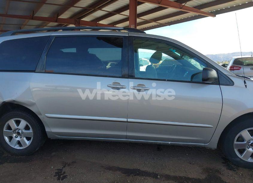 Photo 14 of 2006 Toyota Sienna LE (VIN 5TDZA23C26S456285)