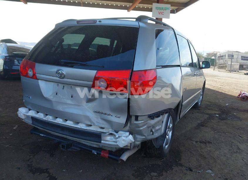 Photo 4 of 2006 Toyota Sienna LE (VIN 5TDZA23C26S456285)