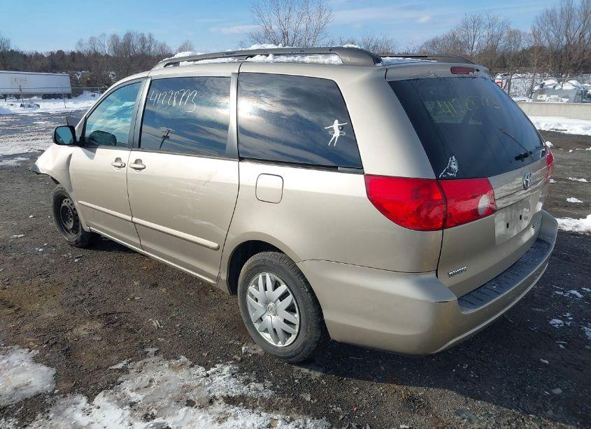 Photo 3 of 2006 Toyota Sienna LE (VIN 5TDZA23C26S459414)