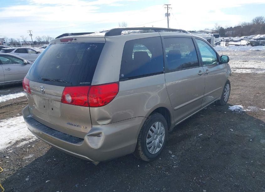 Photo 4 of 2006 Toyota Sienna LE (VIN 5TDZA23C26S459414)