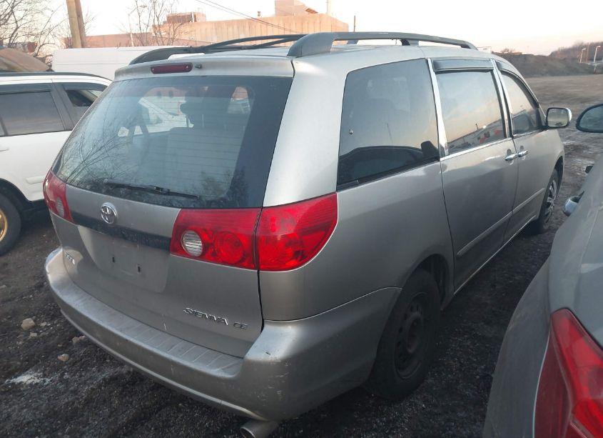 Photo 4 of 2006 Toyota Sienna CE/LE (VIN 5TDZA23C26S511902)