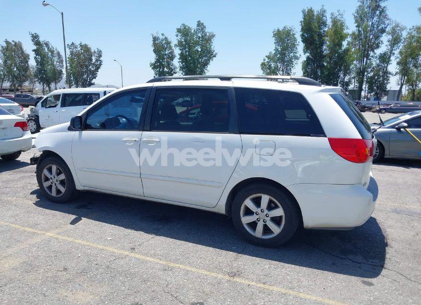 Photo 15 of 2006 Toyota Sienna LE (VIN 5TDZA23C26S513925)