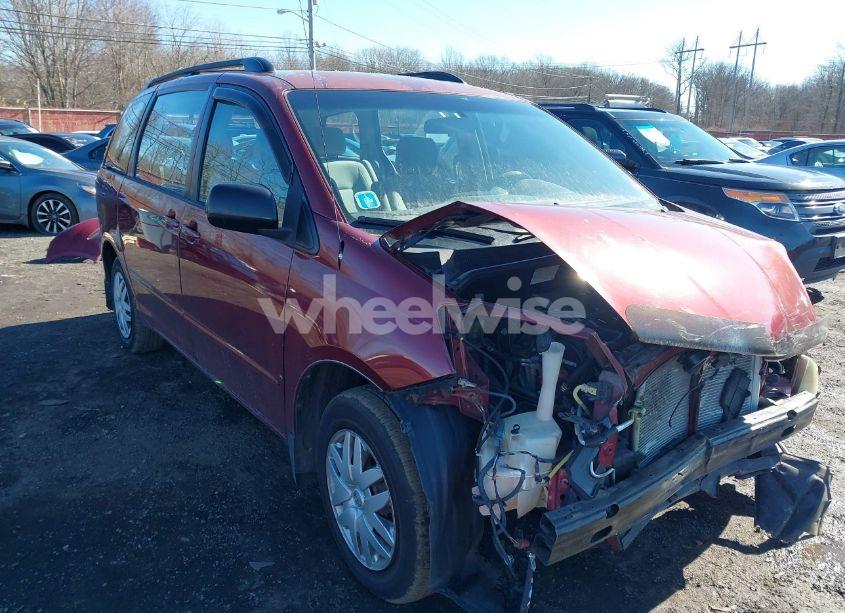 Photo 17 of 2006 Toyota Sienna CE (VIN 5TDZA23C26S516596)