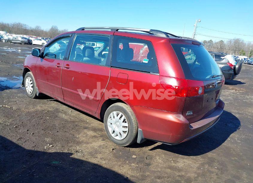Photo 3 of 2006 Toyota Sienna CE (VIN 5TDZA23C26S516596)
