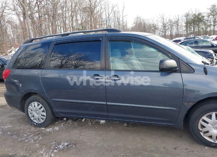 Photo 13 of 2006 Toyota Sienna LE (VIN 5TDZA23C26S518400)