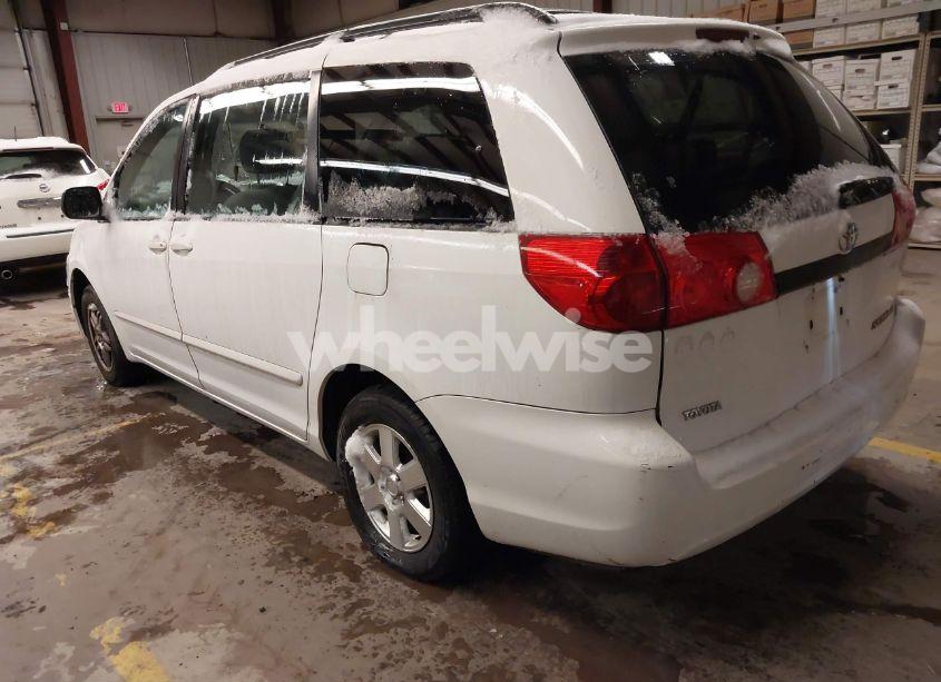 Photo 3 of 2006 Toyota Sienna CE (VIN 5TDZA23C26S524083)