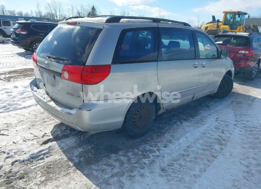 Photo 4 of 2006 Toyota Sienna CE (VIN 5TDZA23C26S533592)