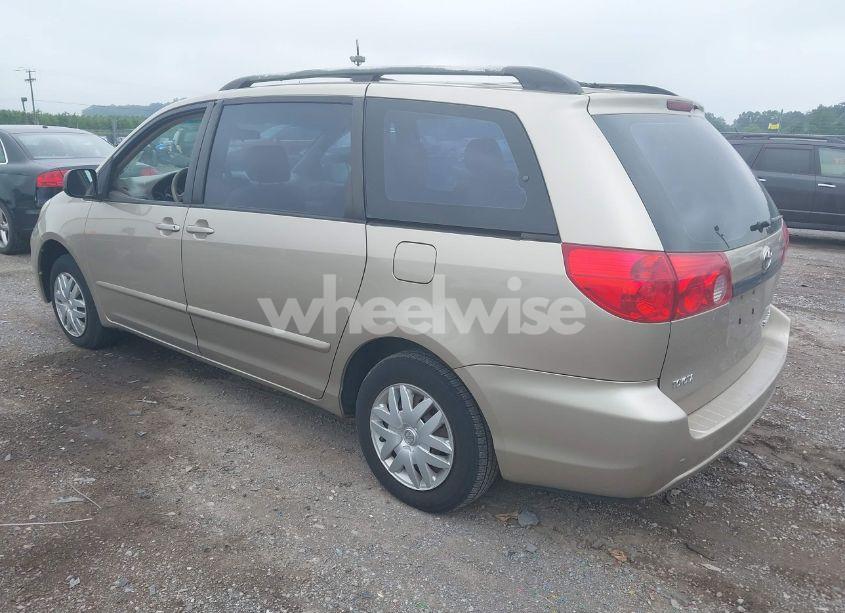 Photo 3 of 2006 Toyota Sienna CE (VIN 5TDZA23C26S563613)