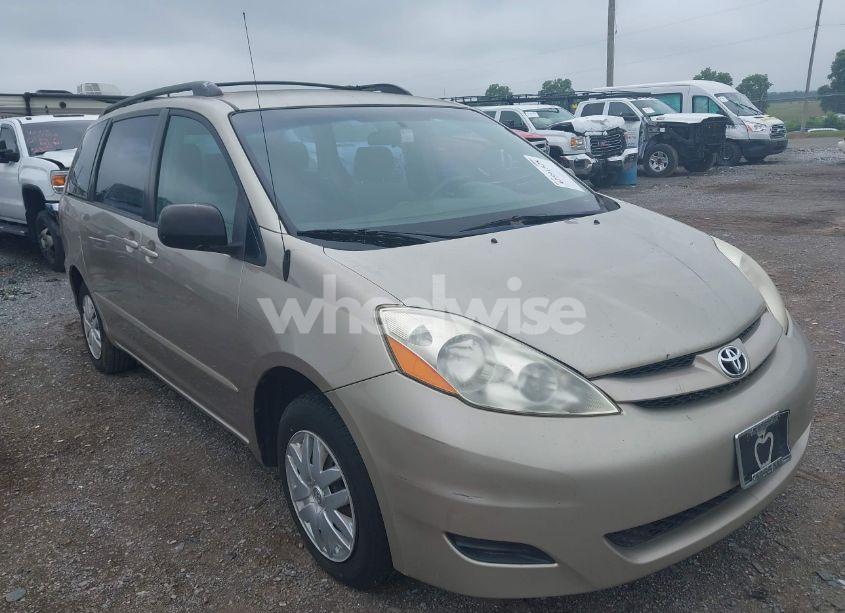 Photo 6 of 2006 Toyota Sienna CE (VIN 5TDZA23C26S563613)