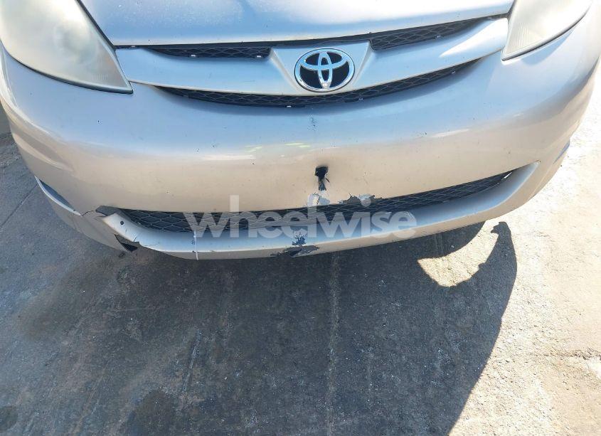 Photo 6 of 2006 Toyota Sienna CE (VIN 5TDZA23C26S577124)