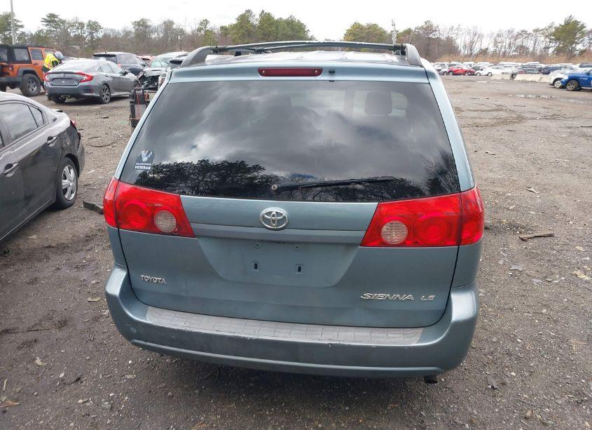 Photo 6 of 2006 Toyota Sienna LE (VIN 5TDZA23C26S583229)
