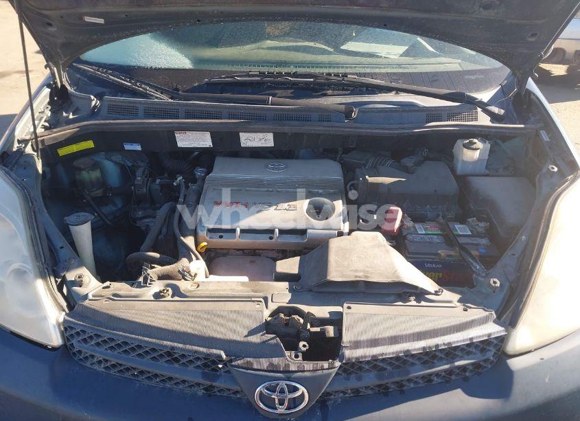 Photo 10 of 2004 Toyota Sienna LE (VIN 5TDZA23C34S012488)