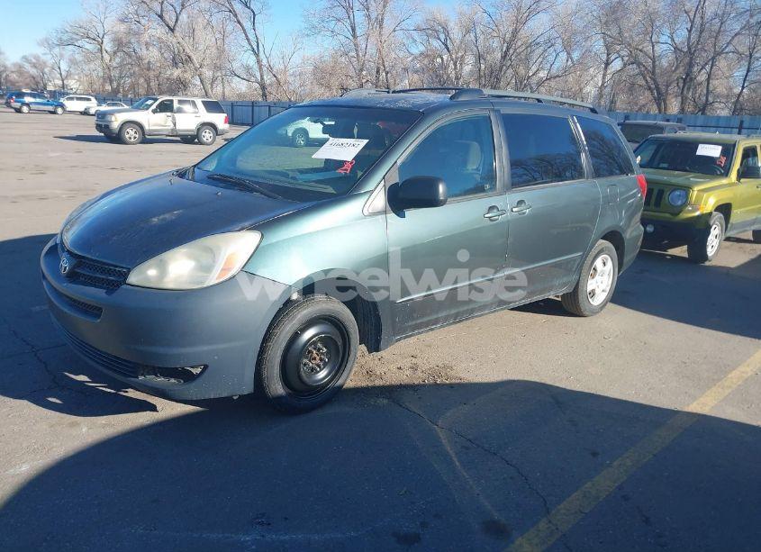 Photo 2 of 2004 Toyota Sienna LE (VIN 5TDZA23C34S012488)