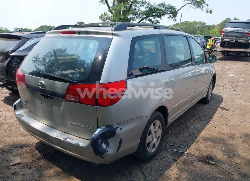Photo 6 of 2004 Toyota Sienna CE (VIN 5TDZA23C34S019361)