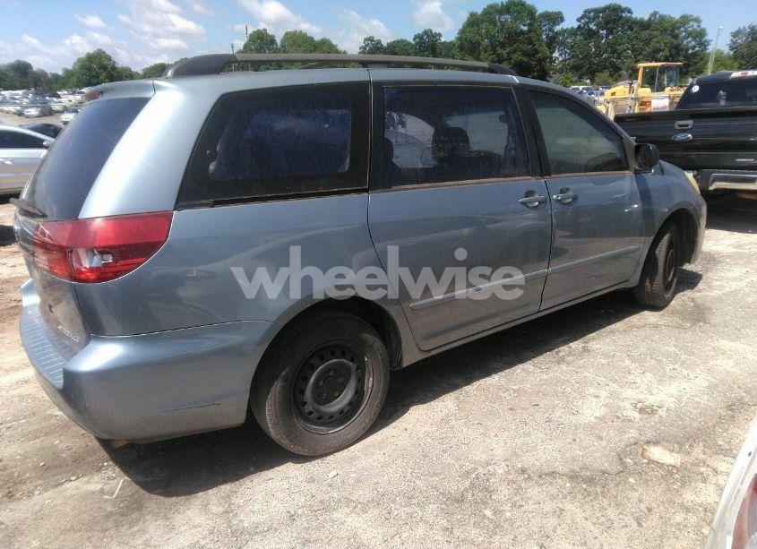 Photo 4 of 2004 Toyota Sienna CE/LE (VIN 5TDZA23C34S150855)