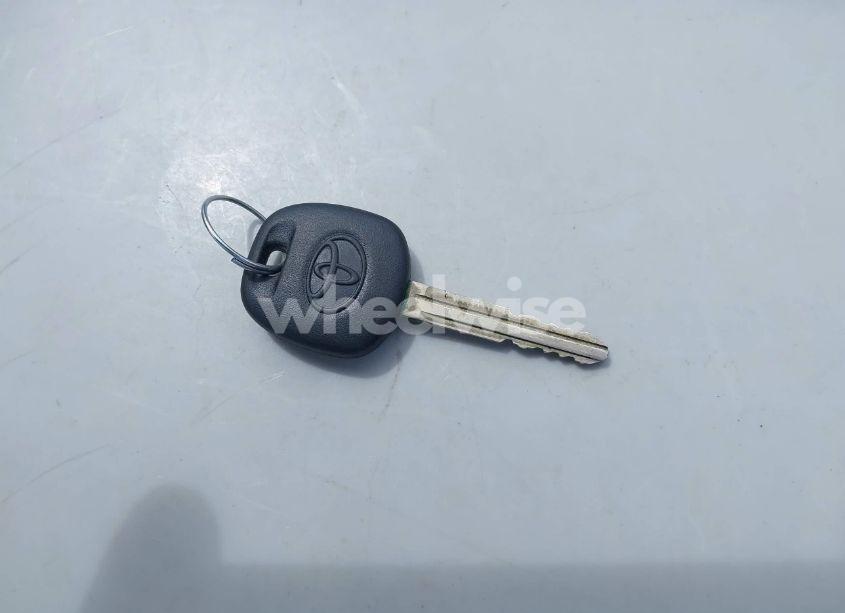 Photo 11 of 2004 Toyota Sienna LE (VIN 5TDZA23C34S154579)