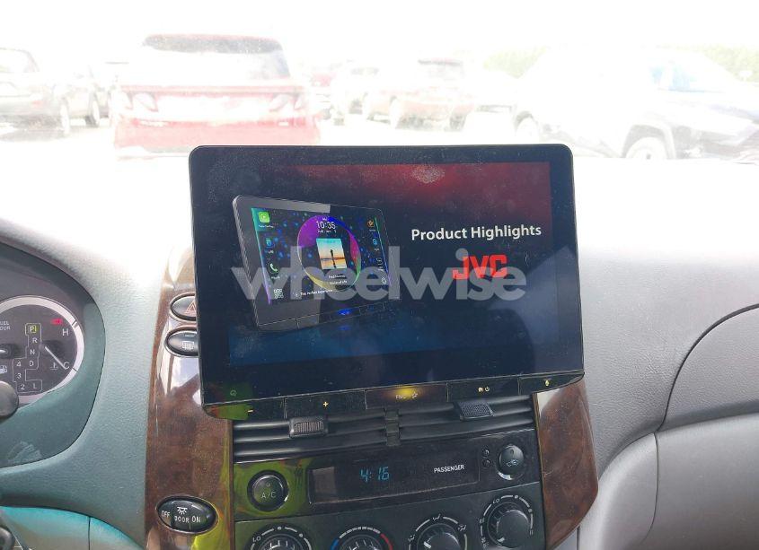 Photo 12 of 2004 Toyota Sienna LE (VIN 5TDZA23C34S154579)