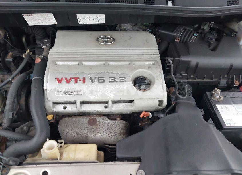 Photo 10 of 2004 Toyota Sienna CE (VIN 5TDZA23C34S169101)