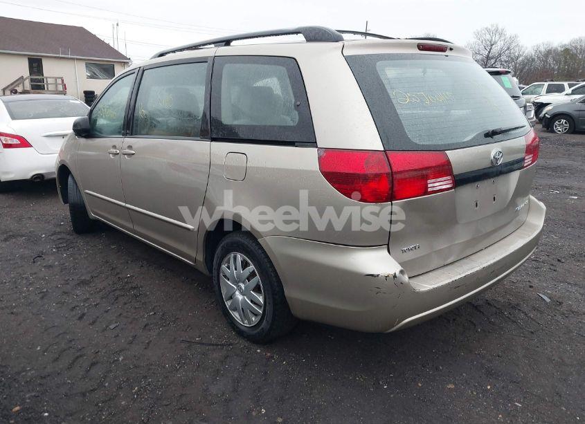 Photo 3 of 2004 Toyota Sienna CE (VIN 5TDZA23C34S169101)