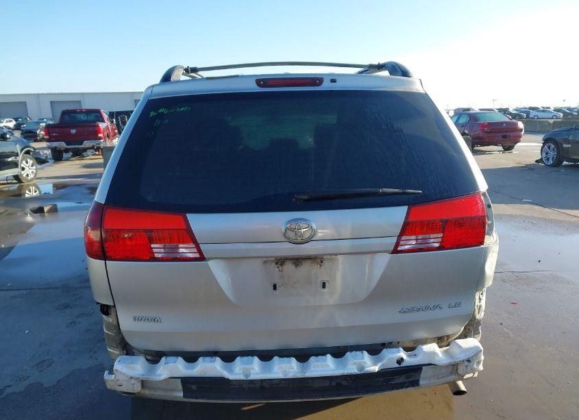 Photo 17 of 2004 Toyota Sienna LE (VIN 5TDZA23C34S186223)