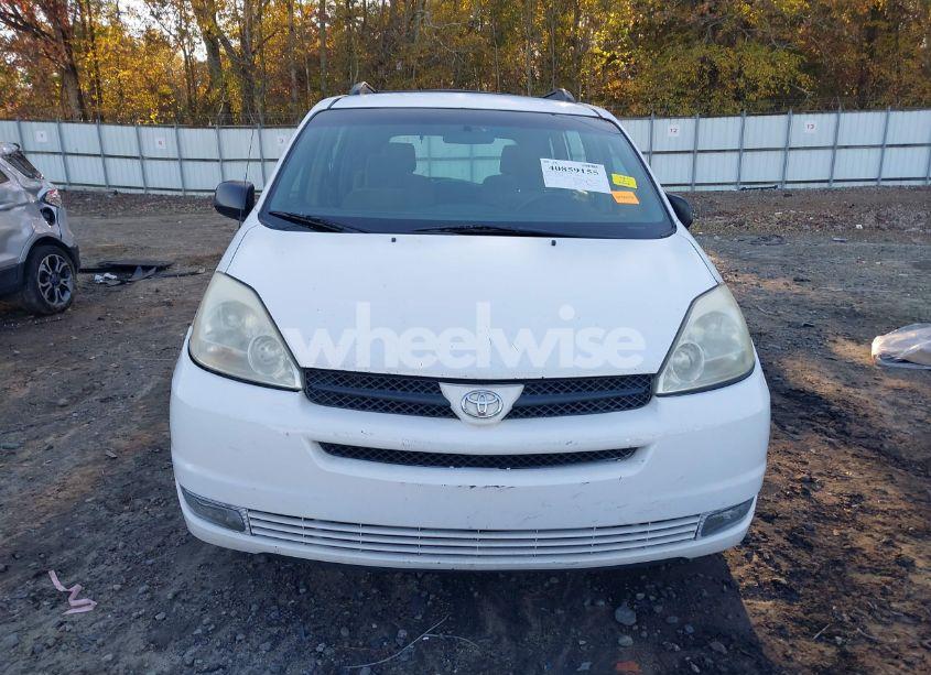 Photo 13 of 2005 Toyota Sienna CE (VIN 5TDZA23C35S239889)