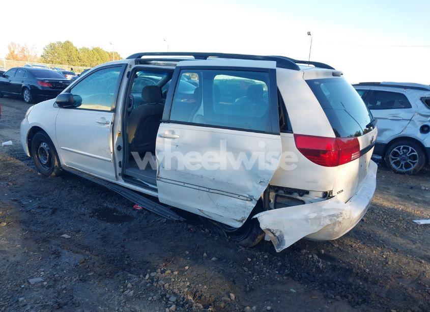 Photo 3 of 2005 Toyota Sienna CE (VIN 5TDZA23C35S239889)