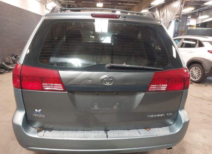 Photo 17 of 2005 Toyota Sienna LE (VIN 5TDZA23C35S265795)