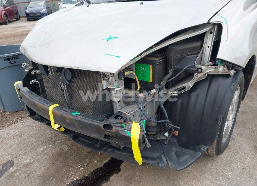 Photo 6 of 2005 Toyota Sienna LE (VIN 5TDZA23C35S330841)