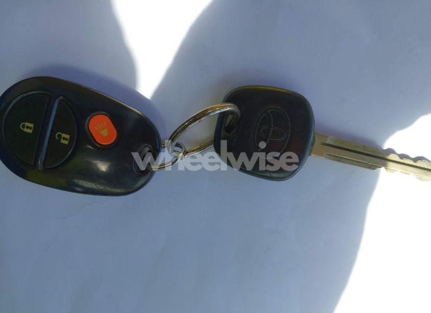 Photo 11 of 2005 Toyota Sienna LE (VIN 5TDZA23C35S333321)