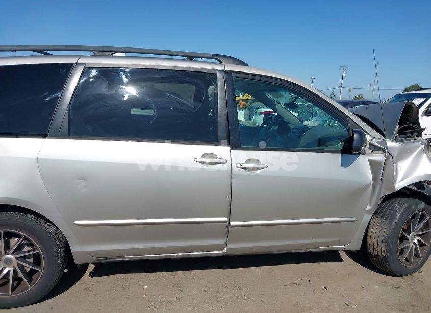 Photo 13 of 2005 Toyota Sienna LE (VIN 5TDZA23C35S333321)