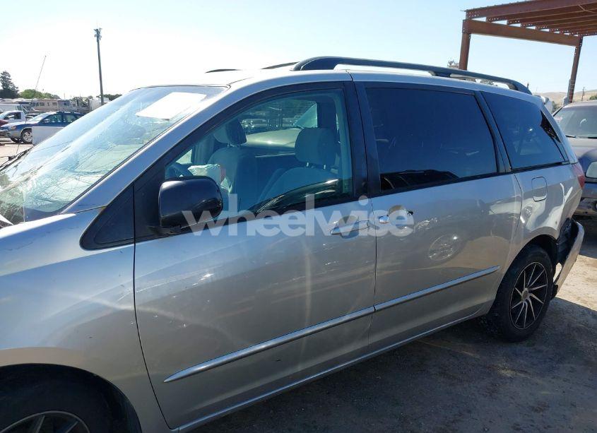 Photo 14 of 2005 Toyota Sienna LE (VIN 5TDZA23C35S333321)