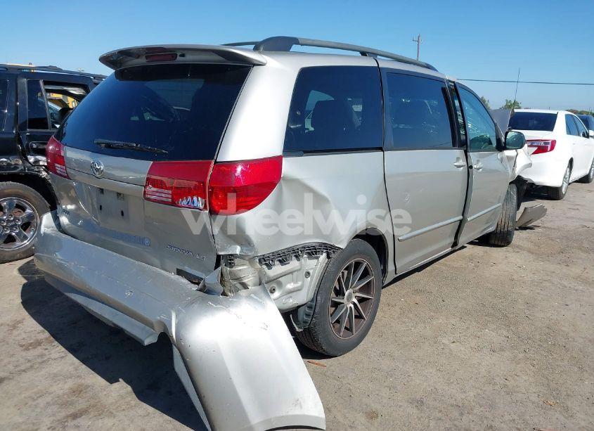 Photo 4 of 2005 Toyota Sienna LE (VIN 5TDZA23C35S333321)