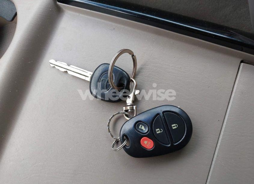 Photo 11 of 2005 Toyota Sienna LE (VIN 5TDZA23C35S382177)