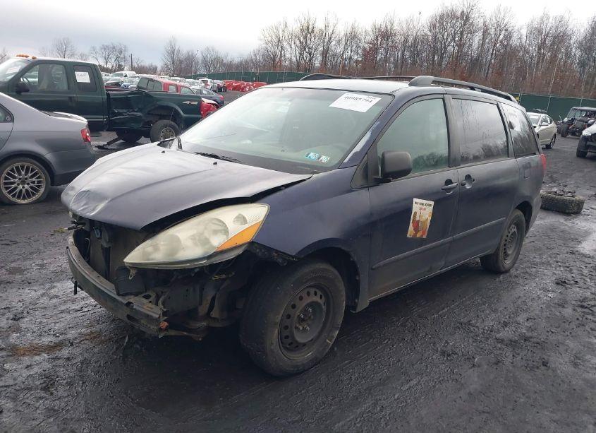 Photo 2 of 2006 Toyota Sienna LE (VIN 5TDZA23C36S395805)