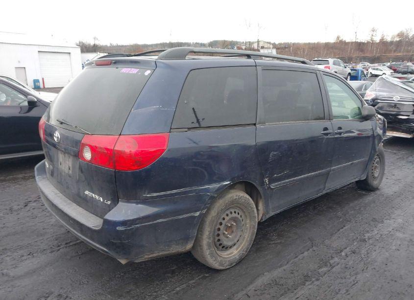 Photo 4 of 2006 Toyota Sienna LE (VIN 5TDZA23C36S395805)