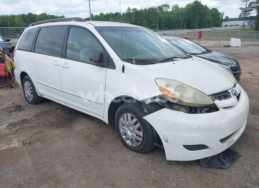 2006 Toyota Sienna LE (VIN 5TDZA23C36S399658) main photo