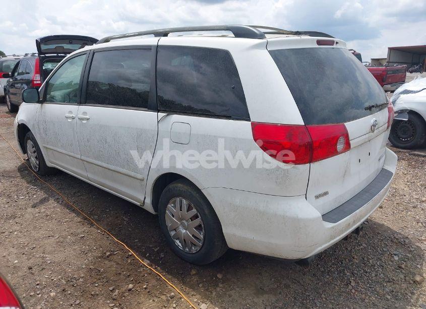 Photo 3 of 2006 Toyota Sienna LE (VIN 5TDZA23C36S399658)