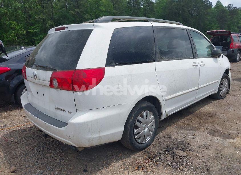Photo 4 of 2006 Toyota Sienna LE (VIN 5TDZA23C36S399658)